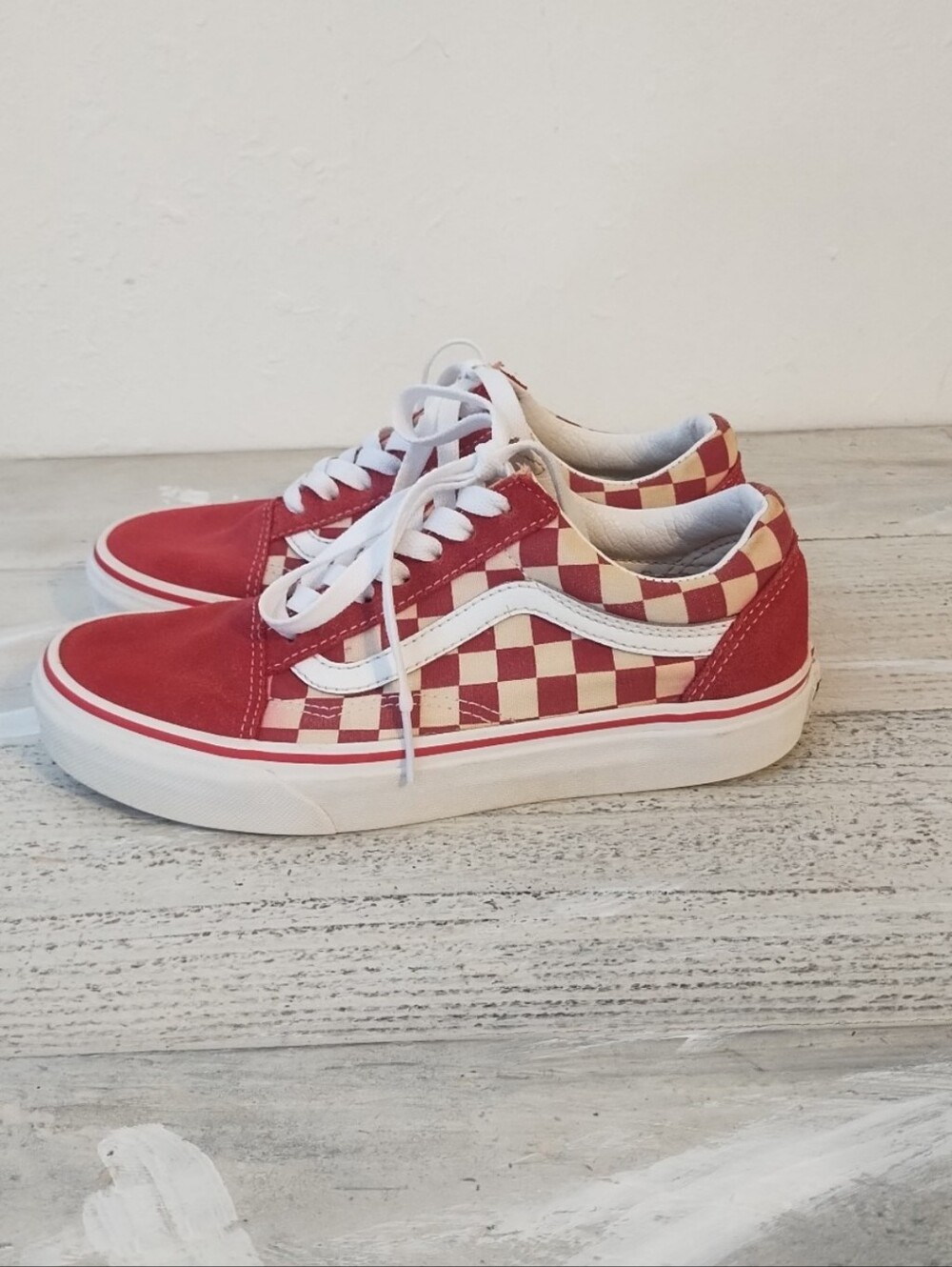 Vans Old Skool Checkerboard Suede Canvas Skate Sneakers Red WhiteUSAWomen Size6